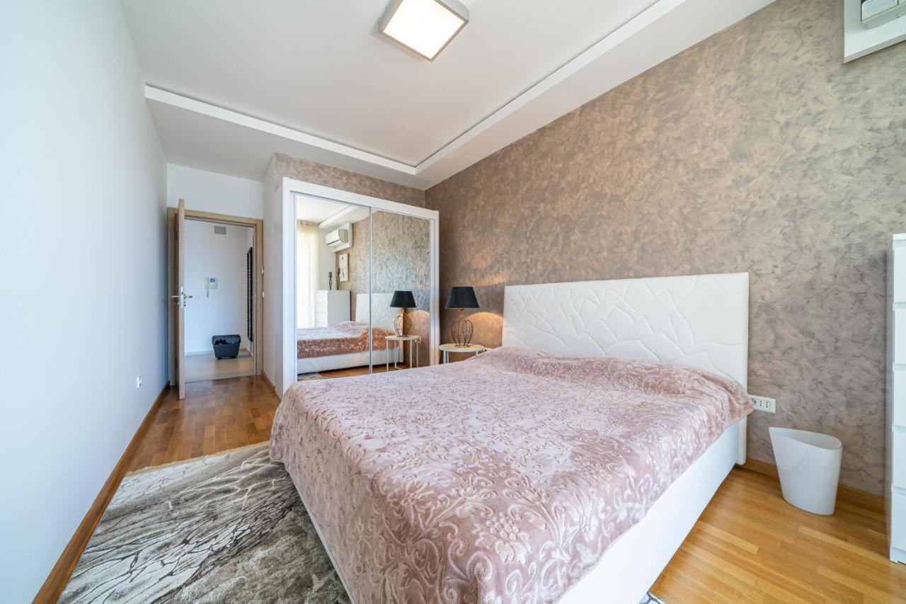 Apartment Sweet Memories Sveti Stefan Buitenkant foto