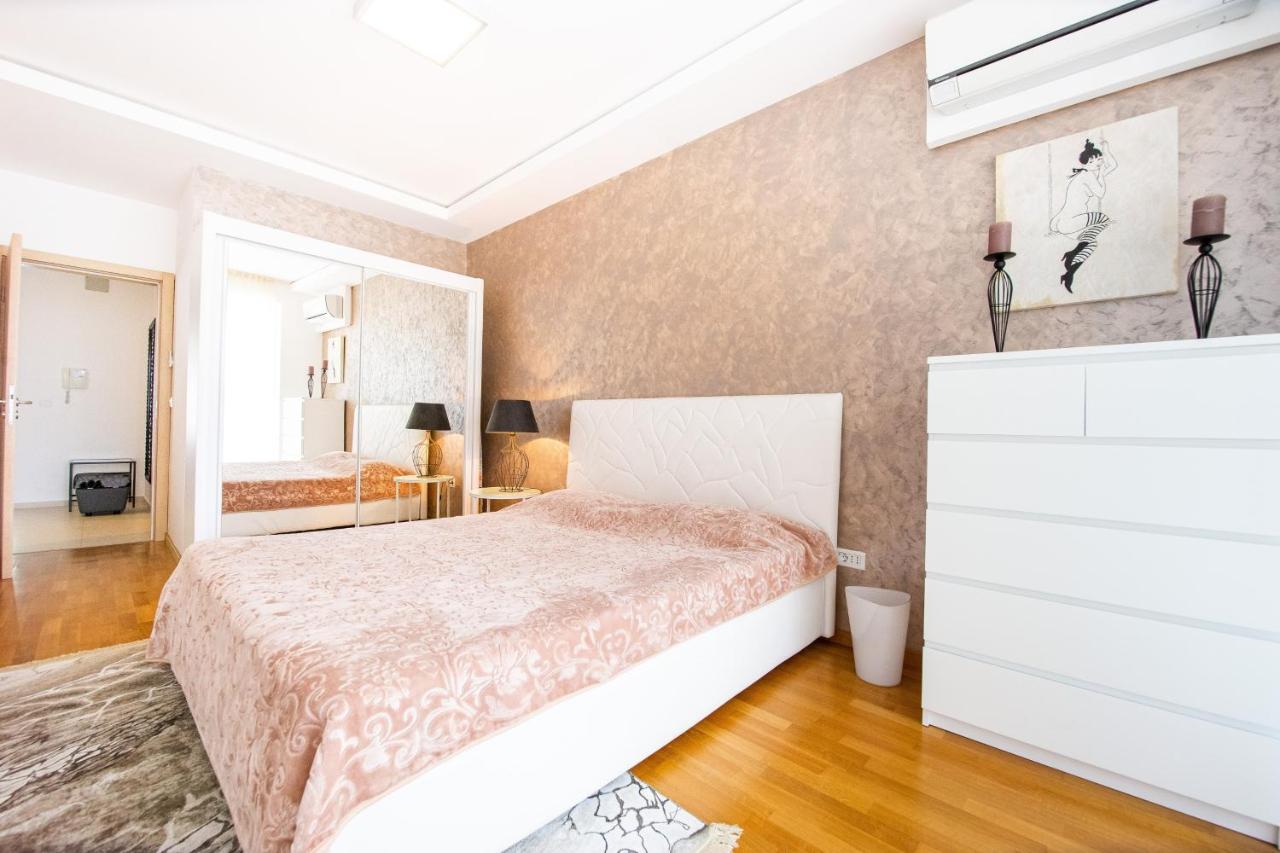Apartment Sweet Memories Sveti Stefan Buitenkant foto
